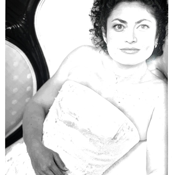 Tomasina Wedding Dress: satin silk strapless - Picture 3 of 8